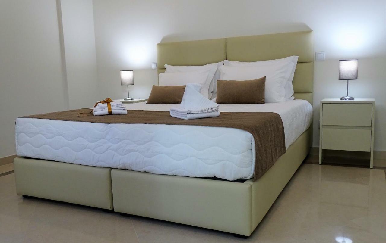 Bowen, Luxury Suites Lagos Exterior foto